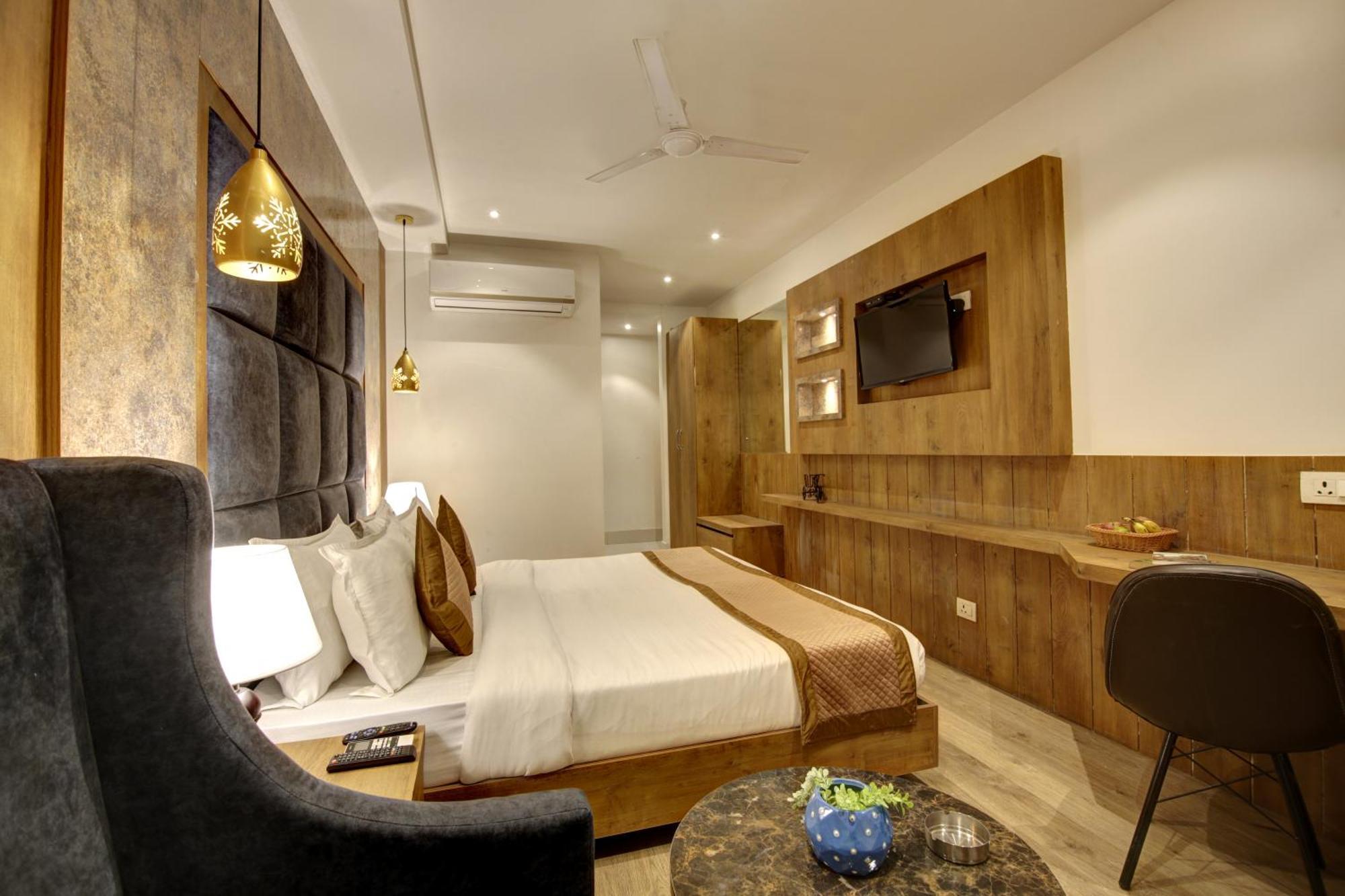 Hotel Town Grand Patel Nagar 뉴델리 외부 사진