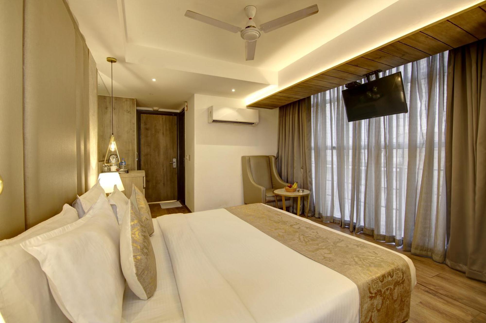 Hotel Town Grand Patel Nagar 뉴델리 외부 사진