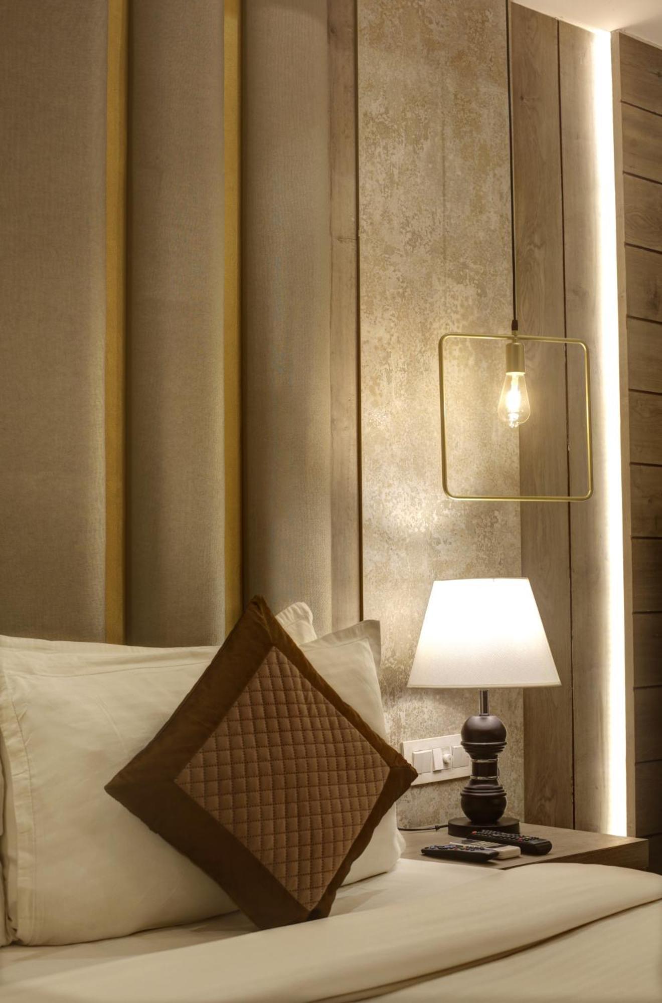 Hotel Town Grand Patel Nagar 뉴델리 외부 사진