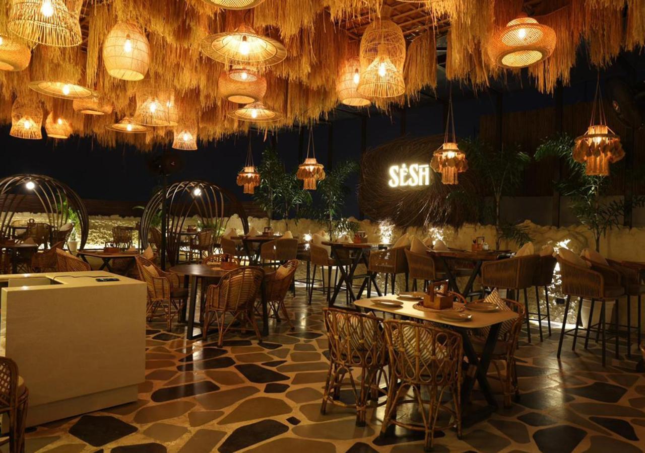 Hotel Town Grand Patel Nagar 뉴델리 외부 사진